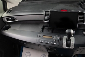 Минивэн Honda Freed 2013 года, 1229000 рублей, Оренбург