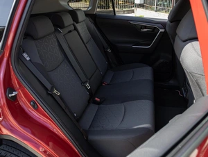 Внедорожник Toyota RAV4 2021 года, 3230000 рублей, Большой Сочи