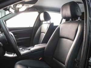 Седан BMW 5 серия 2015 года, 1700000 рублей, Омск