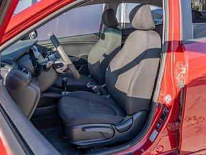Седан Kia Rio 2013 года, 800000 рублей, Краснодар