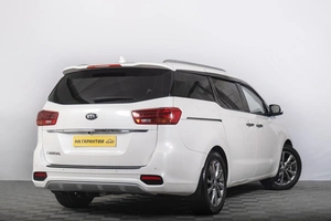 Минивэн Kia Carnival 2019 года, 2949000 рублей, Томск