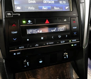 Седан Toyota Camry 2015 года, 1997000 рублей, Красноярск