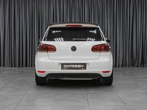 Хетчбэк Volkswagen Golf 2012 года, 870000 рублей, Тюмень