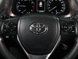 Внедорожник Toyota RAV4 2018 года, 2529000 рублей, Ростов-на-Дону