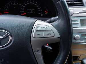 Седан Toyota Camry 2007 года, 1049000 рублей, Саратов