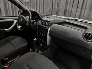 Внедорожник Nissan Terrano 2019 года, 1570000 рублей, Красноярск