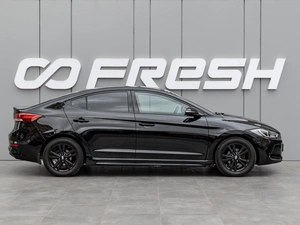 Седан Hyundai Elantra 2016 года, 1345000 рублей, Краснодар