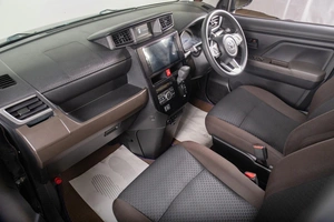 Минивэн Toyota Roomy 2021 года, 1199000 рублей, Томск