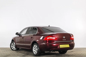 Лифтбек Skoda Superb 2010 года, 989000 рублей, Тюмень