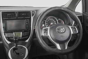 Хетчбэк Toyota Ractis 2014 года, 1299000 рублей, Кемерово