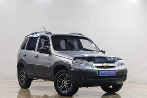 Внедорожник Chevrolet Niva 2015 года, 679000 рублей, Новокузнецк