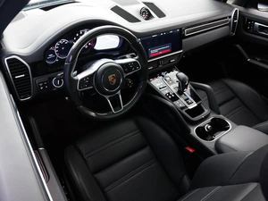 Внедорожник Porsche Cayenne S 2019 года, 8149055 рублей, Москва