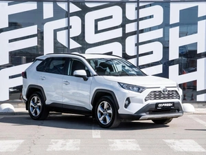 Внедорожник Toyota RAV4 2021 года, 3330000 рублей, Краснодар