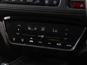 Внедорожник Honda Vezel 2015 года, 1715000 рублей, Тюмень
