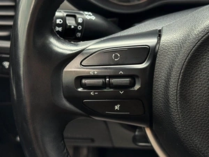 Седан Kia Rio 2018 года, 1549000 рублей, Кропоткин