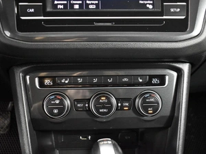 Внедорожник Volkswagen Tiguan 2018 года, 2194900 рублей, Казань