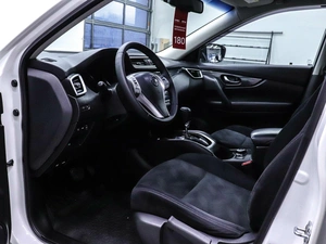 Внедорожник Nissan X-Trail 2016 года, 1599000 рублей, Красноярск