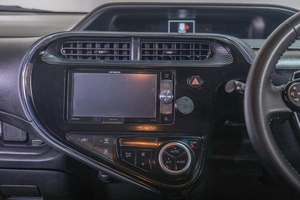 Хетчбэк Toyota Aqua 2018 года, 1079000 рублей, Томск