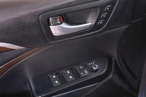 Внедорожник Toyota Highlander 2014 года, 3019000 рублей, Томск