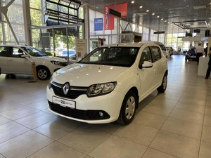 Хэтчбек Renault Sandero 2015 года, 620000 рублей, Орёл