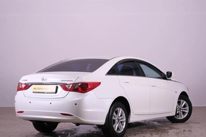 Седан Hyundai Sonata 2012 года, 789000 рублей, Омск
