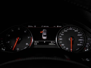 Седан Audi A8 2011 года, 1799000 рублей, Воронеж