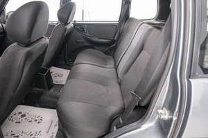 Внедорожник Chevrolet Niva 2011 года, 899000 рублей, Красноярск