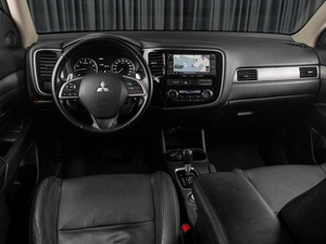 Внедорожник Mitsubishi Outlander 2013 года, 1643000 рублей, Тюмень