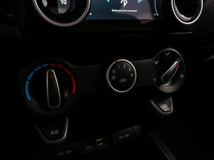 Седан Kia Rio 2017 года, 1149800 рублей, Волгоград