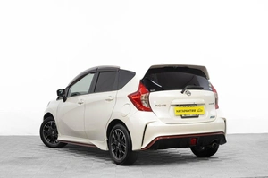 Хетчбэк Nissan Note 2015 года, 899000 рублей, Барнаул