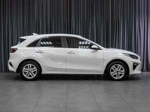 Хетчбэк Kia Ceed 2019 года, 1659000 рублей, Тюмень