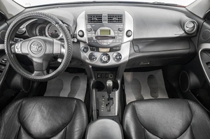 Внедорожник Toyota RAV4 2007 года, 1329000 рублей, Барнаул