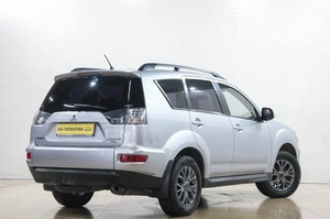 Внедорожник Mitsubishi Outlander 2012 года, 1249000 рублей, Новокузнецк