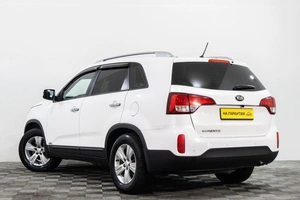 Внедорожник Kia Sorento 2015 года, 1809000 рублей, Сургут