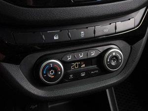 Седан ВАЗ (LADA) Vesta Cross 2019 года, 965000 рублей, Воронеж