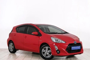 Хетчбэк Toyota Aqua 2016 года, 1109000 рублей, Красноярск