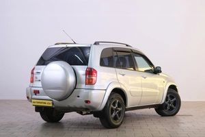 Внедорожник Toyota RAV4 2001 года, 849000 рублей, Омск