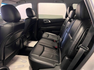 Внедорожник Nissan Pathfinder 2015 года, 1949000 рублей, Красноярск