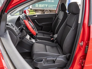 Хетчбэк Volkswagen Golf Plus 2011 года, 675000 рублей, Краснодар