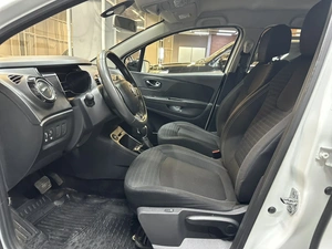 Внедорожник Renault Kaptur 2017 года, 1187000 рублей, Красноярск