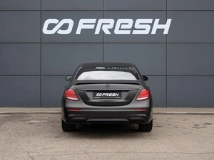 Седан Mercedes-benz E-класс 2016 года, 2915000 рублей, Краснодар