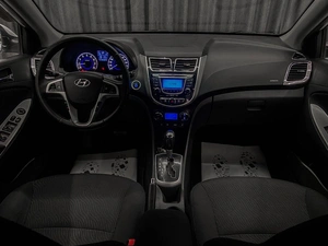 Седан Hyundai Solaris 2011 года, 669000 рублей, Красноярск