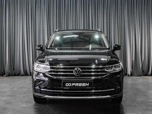 Внедорожник Volkswagen Tiguan 2021 года, 4079000 рублей, Тюмень