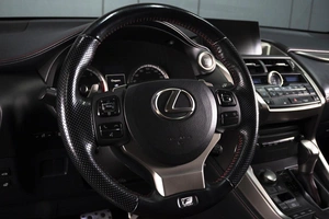 Внедорожник Lexus NX 2016 года, 3286000 рублей, Омск