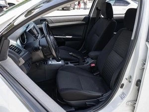 Седан Mitsubishi Lancer 2012 года, 1030000 рублей, Большой Сочи