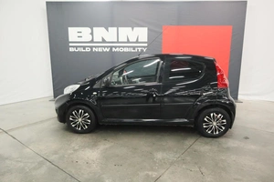 Хэтчбек Peugeot 107 2010 года, 500000 рублей, Курск