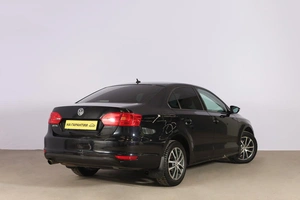 Седан Volkswagen Jetta 2013 года, 1049000 рублей, Новосибирск