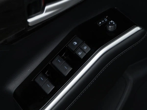 Внедорожник Toyota Highlander 2026 года, 5880046 рублей, Москва