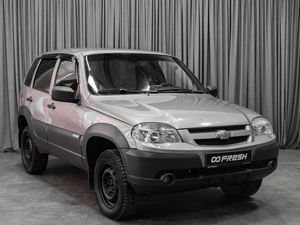 Внедорожник Chevrolet Niva 2013 года, 525000 рублей, Тюмень
