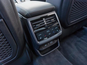 Внедорожник Geely Monjaro 2025 года, 4349000 рублей, Саратов